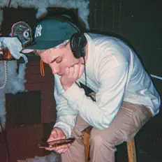 Ouça Tyler John, assista a videoclipes, leia a biografia, veja as datas das turnês e mais!