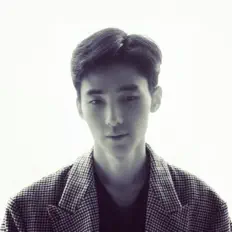 Ouça 林本本, assista a videoclipes, leia a biografia, veja as datas das turnês e mais!