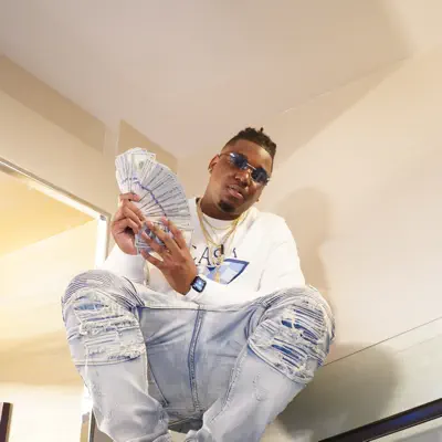 Listen to Diego Lo, watch music videos, read bio, see tour dates & more!