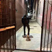 Hör dir undefined an, schau dir Musikvideos an, lies die Biografie, finde Tourdaten und mehr!