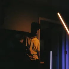 Ouça Zadkiel, assista a videoclipes, leia a biografia, veja as datas das turnês e mais!