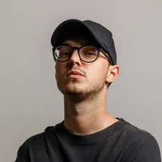 Ouve Levex, vê vídeos de música, lê a biografia, vê as datas da digressão e muito mais!