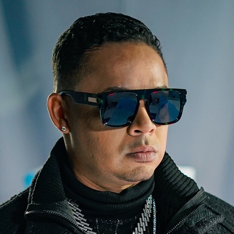 Song - Buay De Barrio - El Roockie