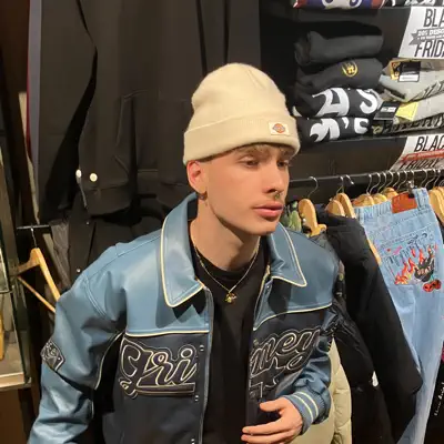 Listen to Dalsy, watch music videos, read bio, see tour dates & more!
