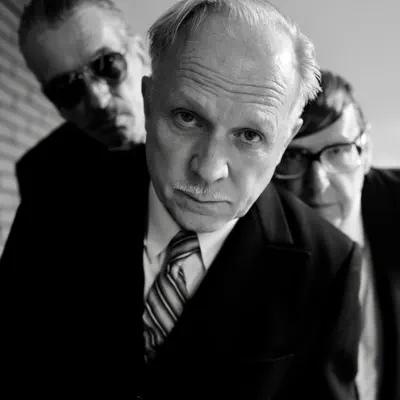 Listen to Ulrich Tukur & Die Rhythmus Boys, watch music videos, read bio, see tour dates & more!