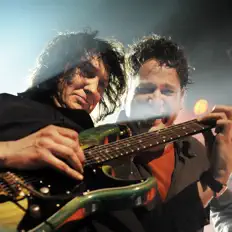 Posłuchaj wykonawcy Goofy and the Regulars, obejrzyj teledyski, przeczytaj biografię, zobacz daty tras koncertowych i nie tylko!