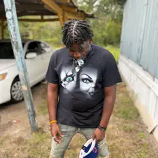 Escucha a Gm $haun, mira vídeos musicales, lee la biografía, consulta fechas de giras y mucho más.