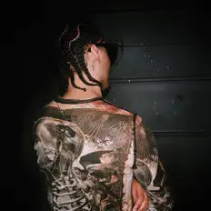 聆聽 OGR、觀看音樂影片、閱讀小傳、查看巡演日期等！