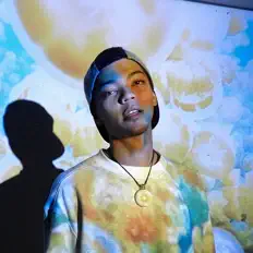 Escucha a Allante Vanderslice, mira videos musicales, lee su biografía, consulta las fechas de las gira y más.