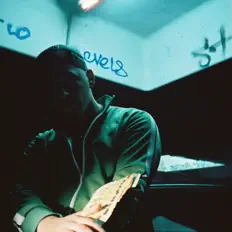Ouve DDS, vê vídeos de música, lê a biografia, vê as datas da digressão e muito mais!