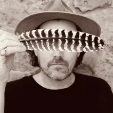 Ouça Thomas Hien, assista a videoclipes, leia a biografia, veja as datas das turnês e mais!