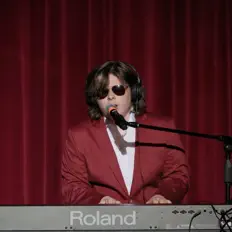 Dengarkan Brendan Matthias, tonton video musik, baca bio, lihat tanggal tur & lainnya!