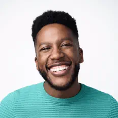 Kelton Washingtonを聴いたり、ミュージックビデオを鑑賞したり、経歴やツアー日程などを確認したりしましょう！