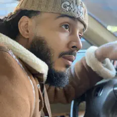 收听 GMSRFEDDI、观看音乐视频、阅读小传、查看巡演日期等 ！