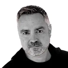 收听 DK1、观看音乐视频、阅读小传、查看巡演日期等 ！