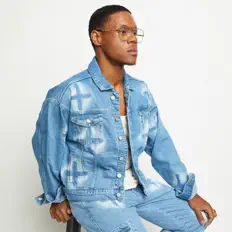 Ouça Deonte Baker, assista a videoclipes, leia a biografia, veja as datas das turnês e mais!