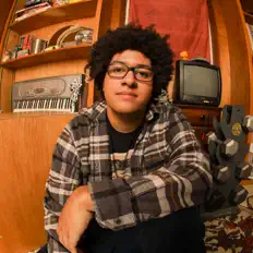 Luister naar Blake Mickens, bekijk muziekvideo's, lees de bio, bekijk de tourdata, en meer!