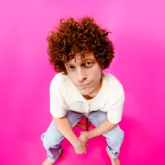 Écoutez Motenko, regardez des vidéoclips, lisez la biographie, consultez les dates de tournée et plus encore !