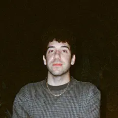 Ouve Solemn Sorrow, vê vídeos de música, lê a biografia, vê as datas da digressão e muito mais!