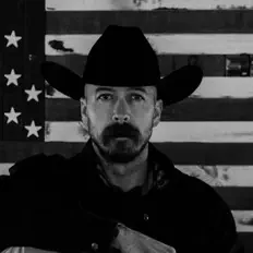 Ακούστε περιεχόμενο από Jacob Ryan Gustafson, παρακολουθήστε μουσικά βίντεο, διαβάστε το βιογραφικό, δείτε ημερομηνίες περιοδείας, και πολλά ακόμη!