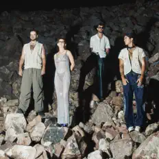 Listen to Disco Bahía, watch music videos, read bio, see tour dates & more!
