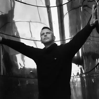 Listen to Lars Leonhard, watch music videos, read bio, see tour dates & more!