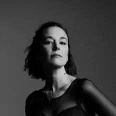 Listen to Margaret Glaspy, watch music videos, read bio, see tour dates & more!