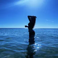 Ouça siren soleil, assista a videoclipes, leia a biografia, veja as datas das turnês e mais!