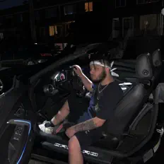 Ακούστε περιεχόμενο από JayDot, παρακολουθήστε μουσικά βίντεο, διαβάστε το βιογραφικό, δείτε ημερομηνίες περιοδείας, και πολλά ακόμη!