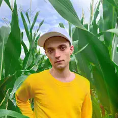 jaako सुनें, म्यूज़िक वीडियो देखें, बायो पढ़ें, दौरे की तारीखें और बहुत कुछ देखें!