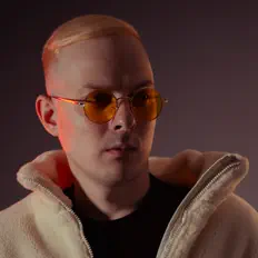Poslechněte si interpreta XSODOS, sledujte hudební videa, přečtěte si životopis, podívejte se na data turné a další informace.