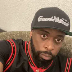 Luister naar AlbySound, bekijk muziekvideo's, lees de bio, bekijk de tourdata, en meer!