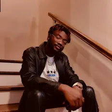 Hör dir Dycetoyou an, schau dir Musikvideos an, lies die Biografie, finde Tourdaten und mehr!