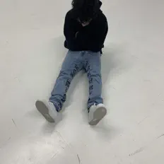 Kay9ineを聴いたり、ミュージックビデオを鑑賞したり、経歴やツアー日程などを確認したりしましょう！