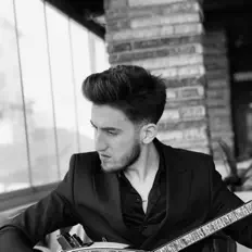 Posłuchaj wykonawcy YAKUP DAYAN, obejrzyj teledyski, przeczytaj biografię, zobacz daty tras koncertowych i nie tylko!