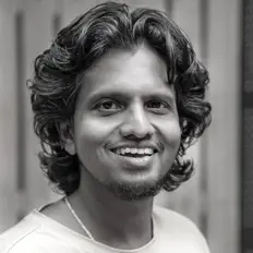 Escucha a Manikandan Ayyappa, mira videos musicales, lee su biografía, consulta las fechas de las gira y más.