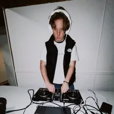 Listen to Jackson Baxter, watch music videos, read bio, see tour dates & more!