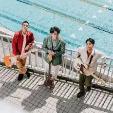 聆聽 SoulFa 靈魂沙發、觀看音樂影片、閱讀小傳、查看巡演日期等！