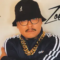 Escucha a Zoetic, mira videos musicales, lee su biografía, consulta las fechas de las gira y más.