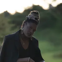 Posłuchaj wykonawcy undefined, obejrzyj teledyski, przeczytaj biografię, zobacz daty tras koncertowych i nie tylko!