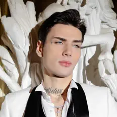 Ascolta XOLIDAYBOY, guarda video musicali, leggi la biografia, vedi le date del tour & altro!
