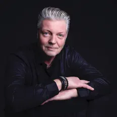 Ouça Willie Schilder, assista a videoclipes, leia a biografia, veja as datas das turnês e mais!