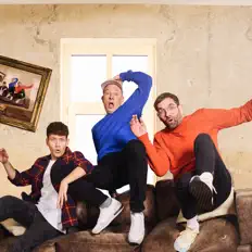 Listen to Deine Freunde, watch music videos, read bio, see tour dates & more!