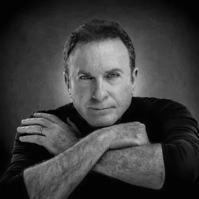 Listen to Ave Gart, watch music videos, read bio, see tour dates & more!