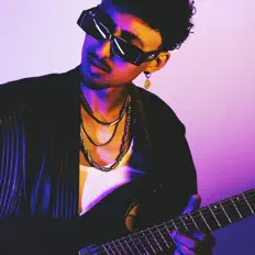 Écoutez QUANZA, regardez des vidéoclips, lisez la biographie, consultez les dates de tournée et plus encore !