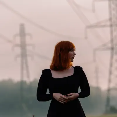 Listen to Lynzi Hadden, watch music videos, read bio, see tour dates & more!