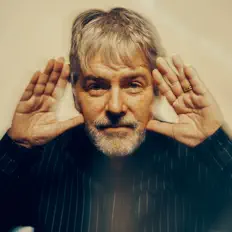 Listen to Béla Fleck, watch music videos, read bio, see tour dates & more!
