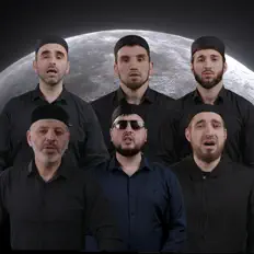 Escucha a iHSANLAB, mira videos musicales, lee su biografía, consulta las fechas de las gira y más.