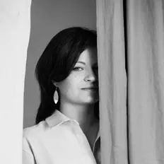 Escucha a Alisa Wunder, mira videos musicales, lee su biografía, consulta las fechas de las gira y más.
