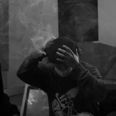 Whytom을(를) 듣고, 뮤직 비디오를 보고, 약력을 읽고, 투어 일정 등을 확인하세요!